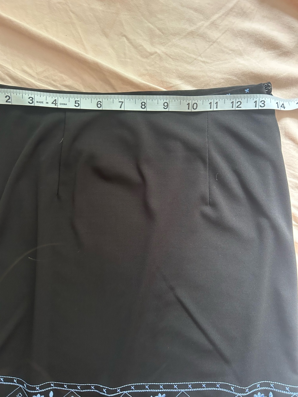 VINTAGE embroidered midi skirt - Picture 4 of 4